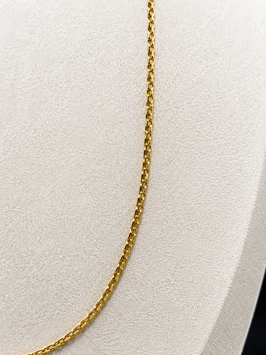 Fine Chinese Box Chain