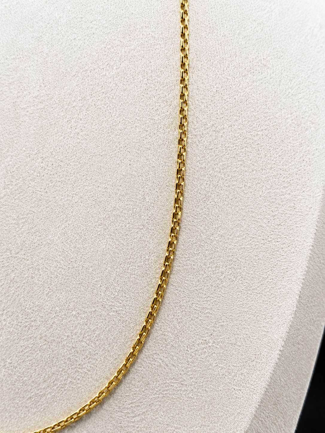 Fine Chinese Box Chain