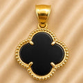 BLACK CLOVER CHARM