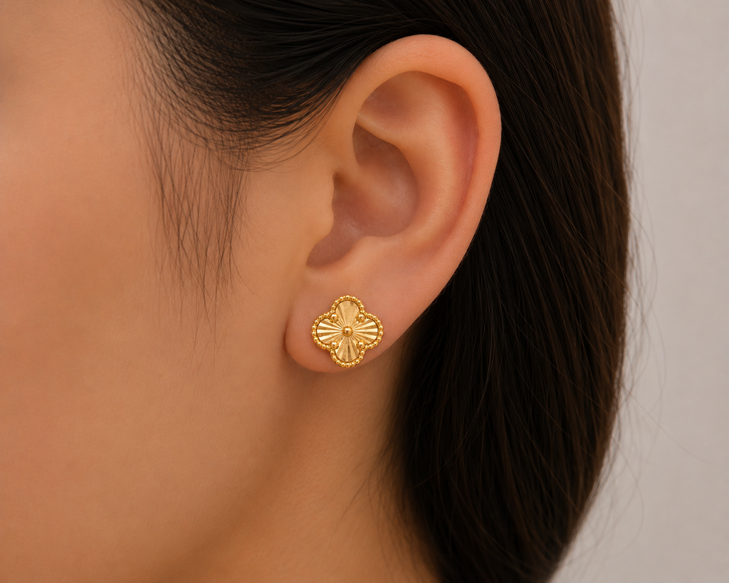 CLOVER EARRING
