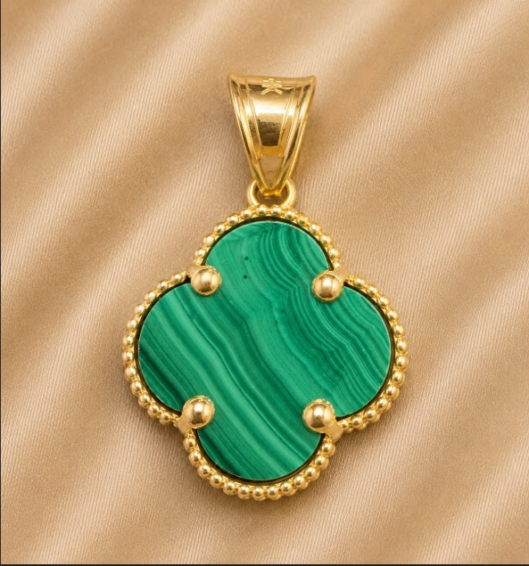 Dije Clover Verde