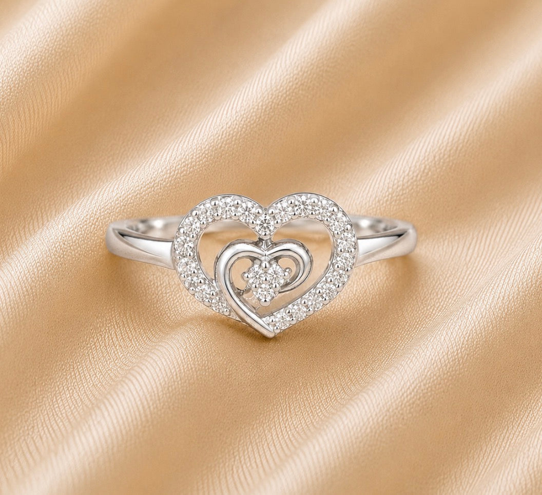 HEART RING WITH ZIRCONS