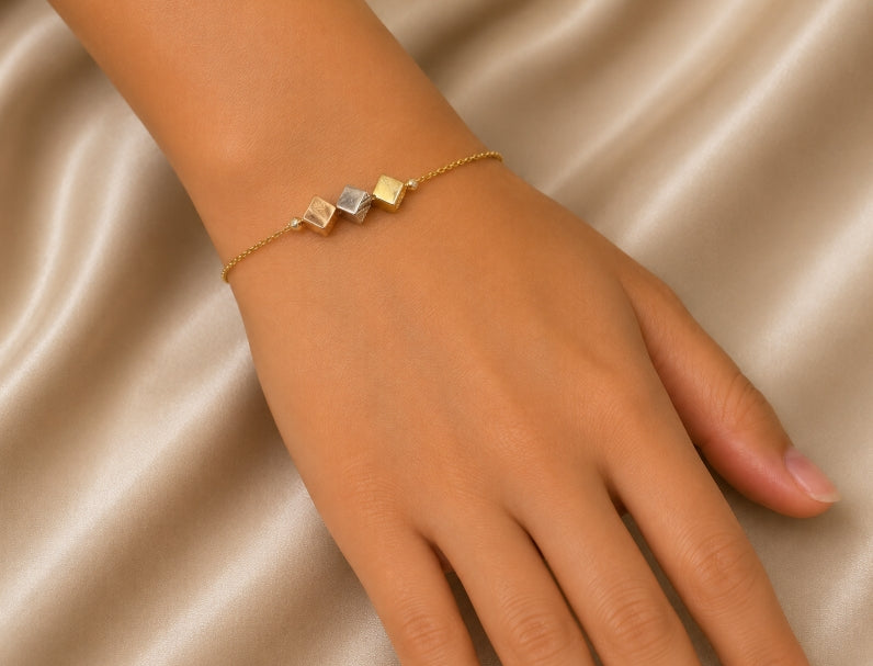 Pulsera con Cubos 3 Colores