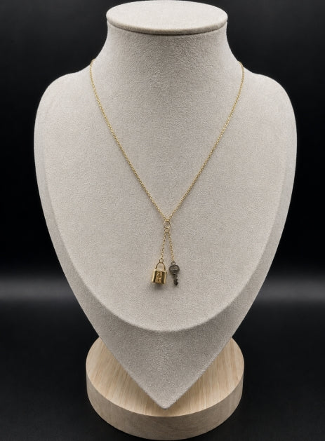 Cadena con Dije Candado y LLave