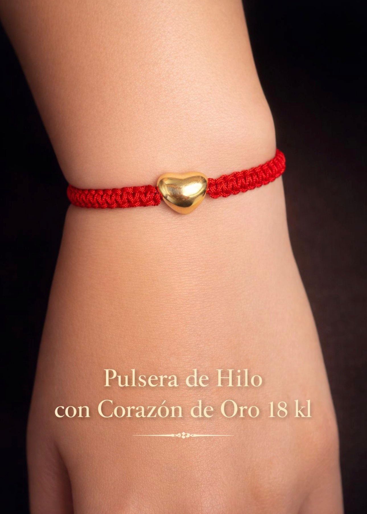 STRING BRACELET WITH HEART
